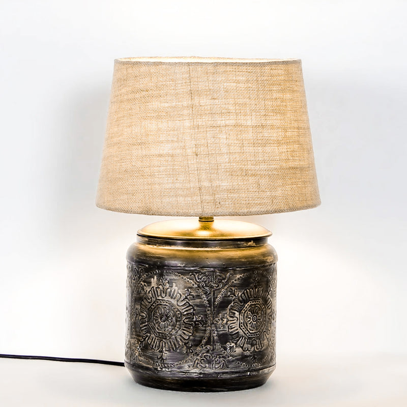 Stalo šviestuvas „Creote"